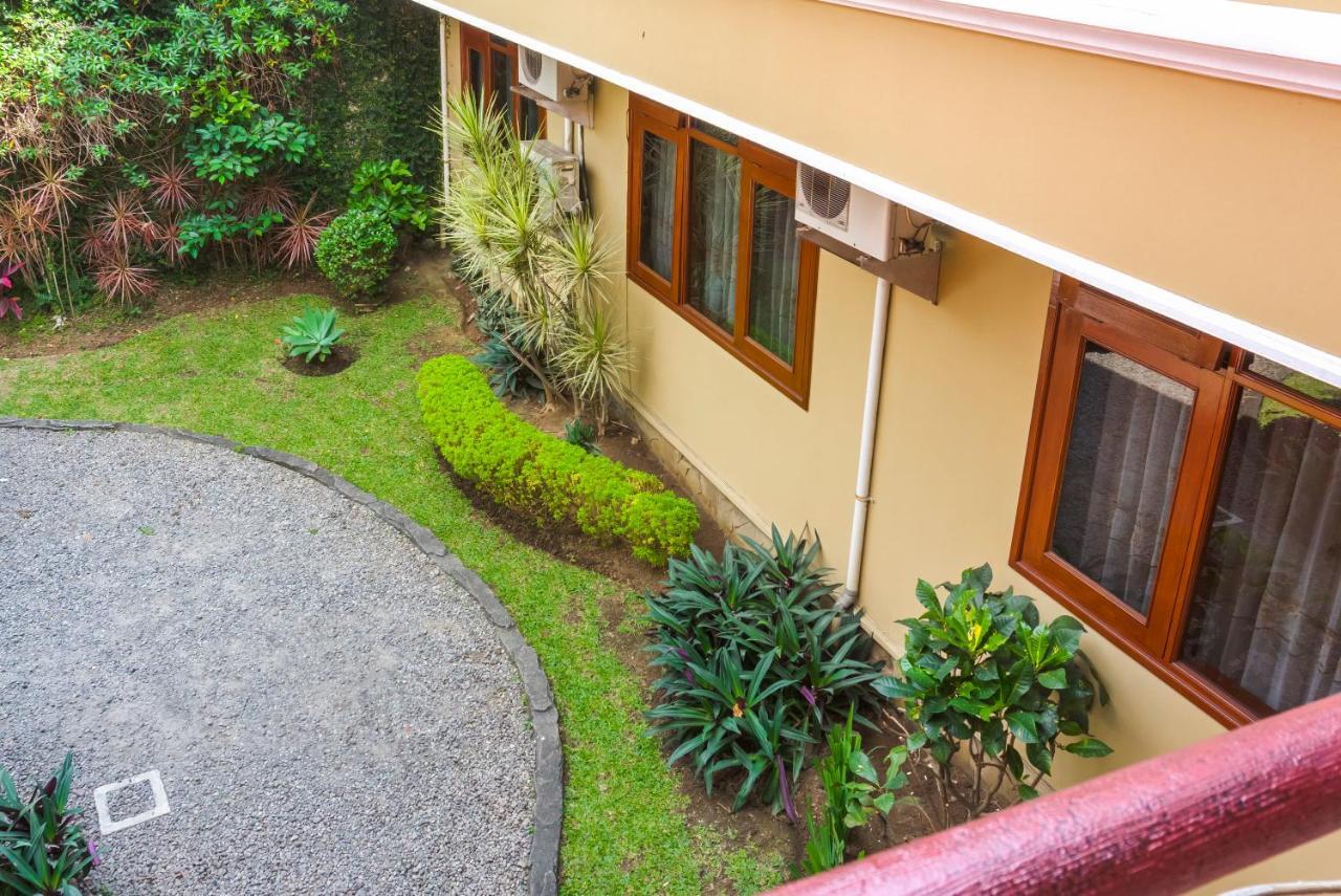 Reddoorz Near Brawijaya Museum Gasthuis 3*